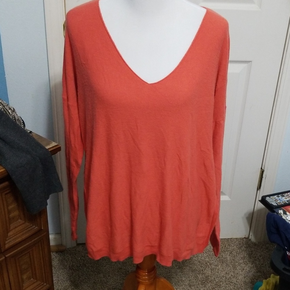 Lightweight Massimo knit top